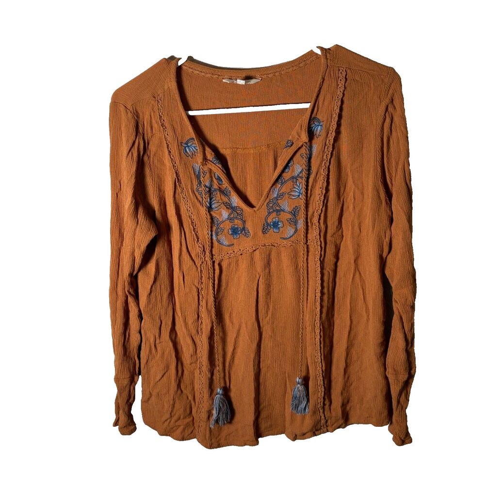 Recreation Blouse Women's Small V-Neck Embroidered Long Sleeve Tassel Top